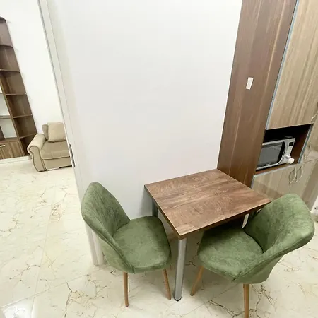 Adress Cd22 Apartment *