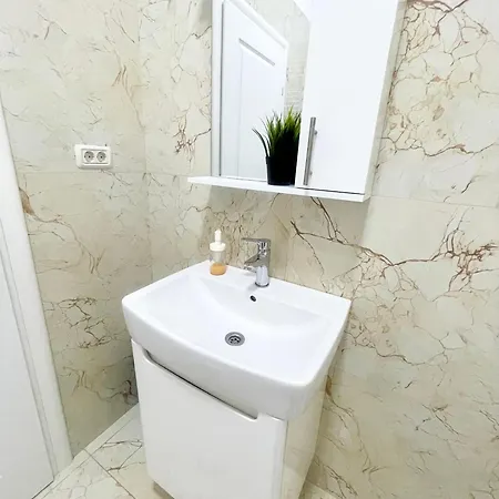 Adress Cd22 Apartment Bucharest