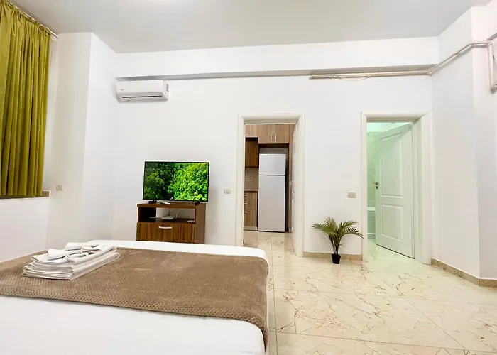 Adress Cd22 Apartament