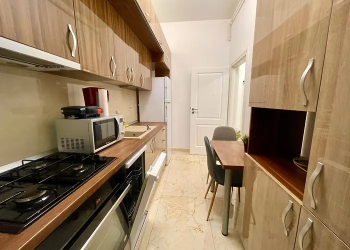 Adress Cd22 Apartman *